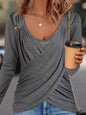 A Solid-colored Long-sleeved Top For Ladies